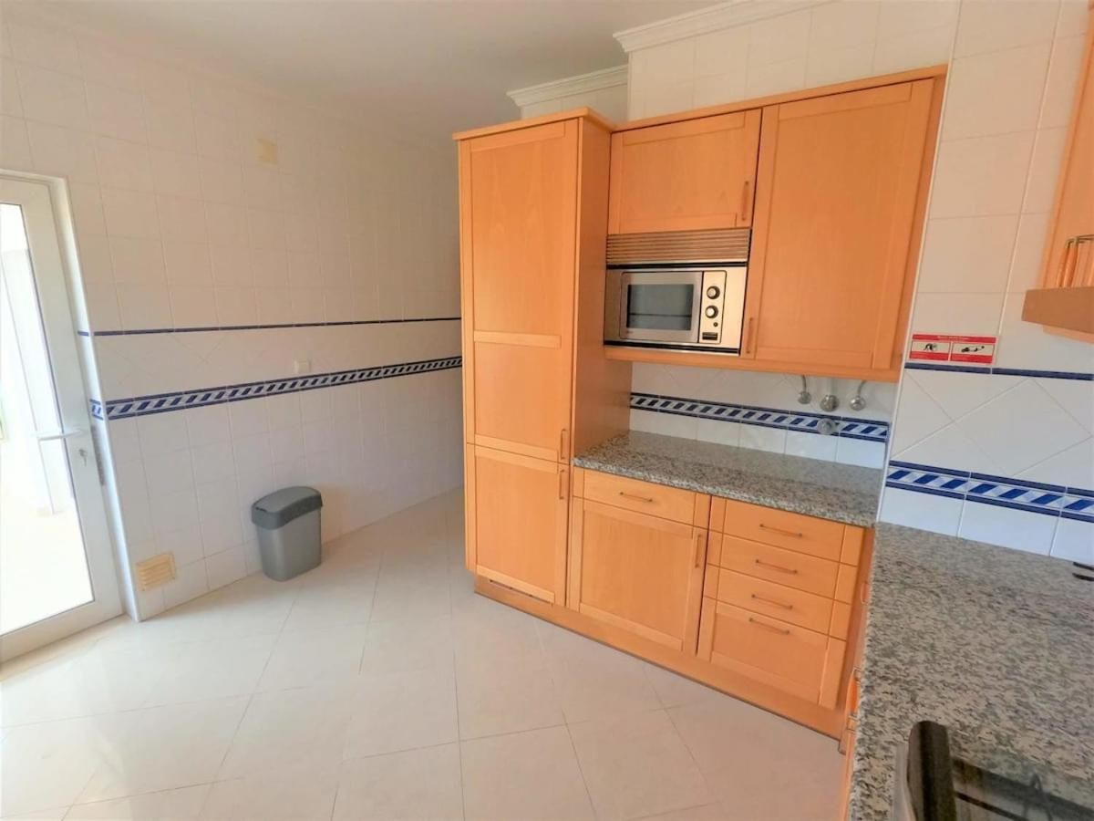 Algarve Modern T1 Apartment With Balcony In Албуфейра Екстериор снимка