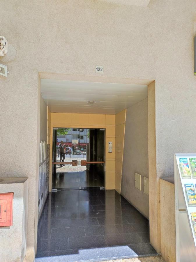Algarve Modern T1 Apartment With Balcony In Албуфейра Екстериор снимка
